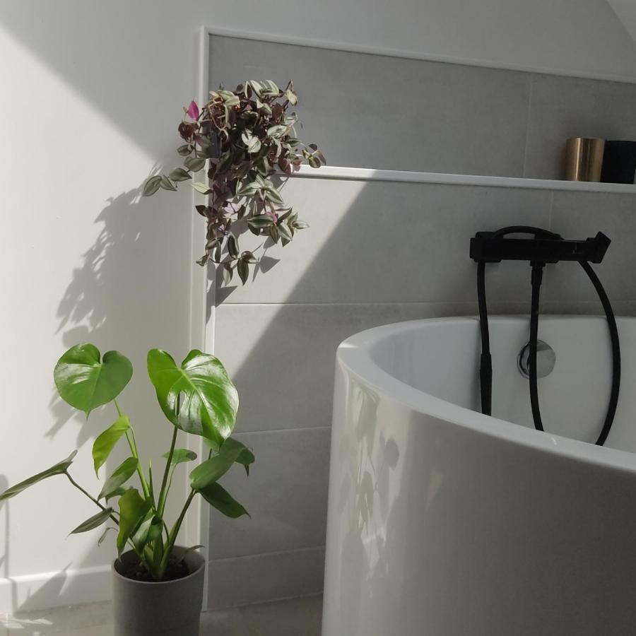 A L'Ombre Des Bois, Chambre Double Vue Jardin Neung-sur-Beuvron Extérieur photo